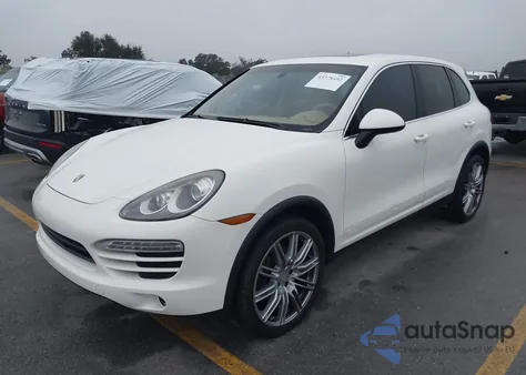 2011 Porsche Cayenne z USA, uszkodzony, nr VIN WP1AA2A24BLA05277